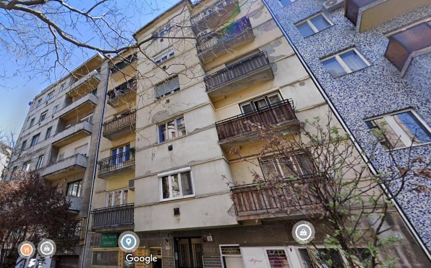 Kenyelmes Lakas Jo Helyen Budapeste Exterior foto